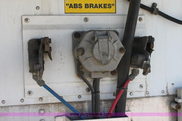 image for item A2901 1998 Wabash 53' reefer trailer