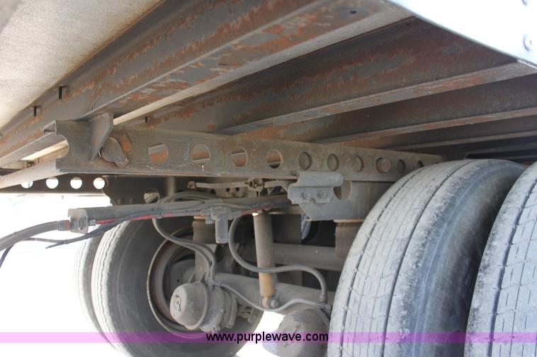 image for item A2901 1998 Wabash 53' reefer trailer