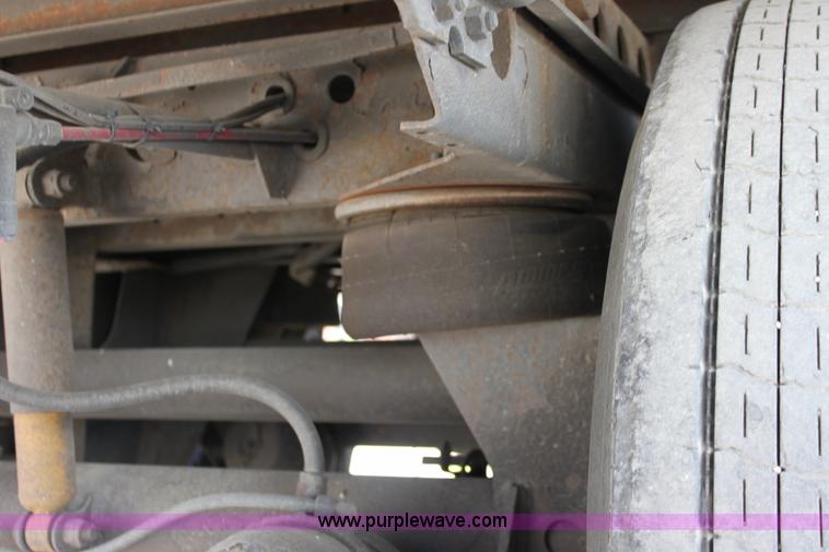 image for item A2901 1998 Wabash 53' reefer trailer