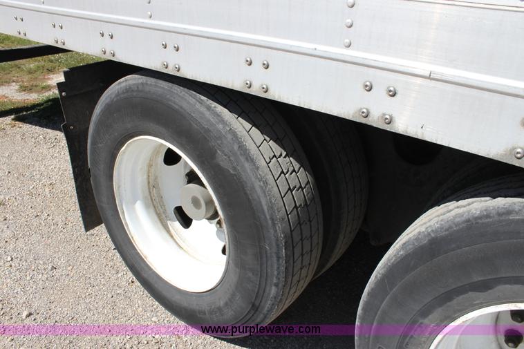 image for item A2901 1998 Wabash 53' reefer trailer