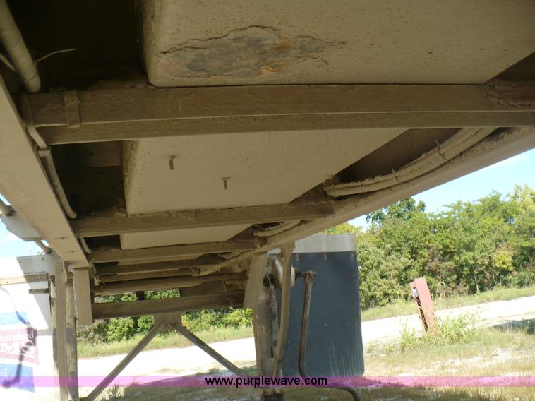 image for item A4883 1998 Ledwell 40' bulk feed trailer