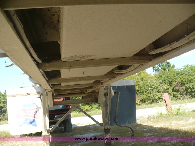 image for item A4883 1998 Ledwell 40' bulk feed trailer