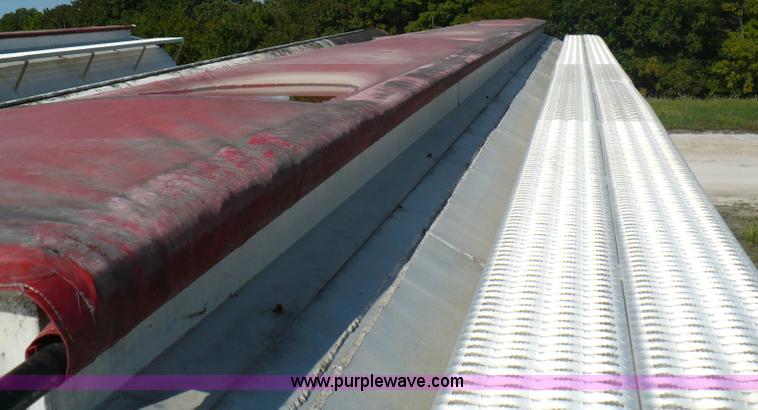 image for item A4883 1998 Ledwell 40' bulk feed trailer