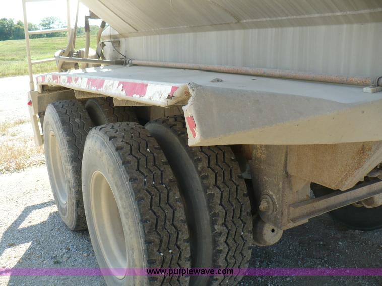 image for item A4884 1998 Ledwell 40' bulk feed trailer