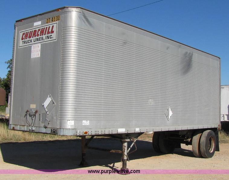 image for item A5042 1980 Lufkin 27' pup trailer