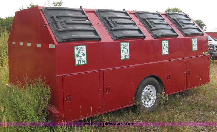 image for item A8004 2009 Pro-Tainer compartmentalized recycle trailer
