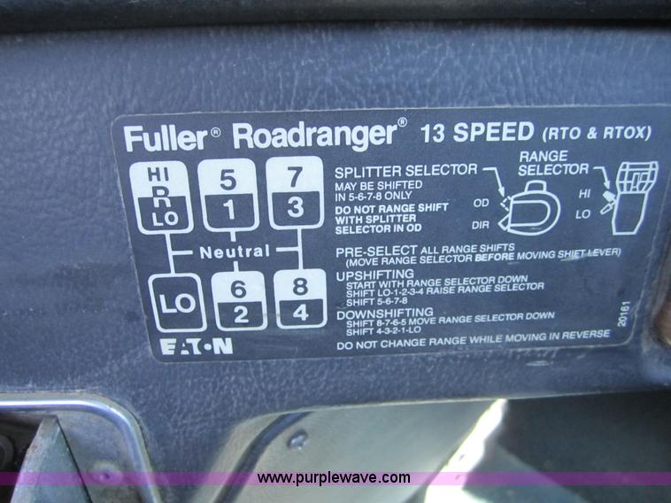 image for item C5037 1988 Freightliner FLC 64T semi truck