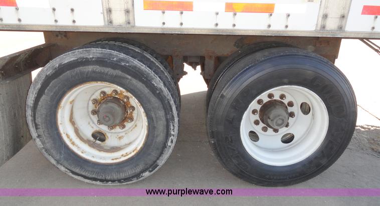 image for item C5039 2000 Wabash 53' van trailer