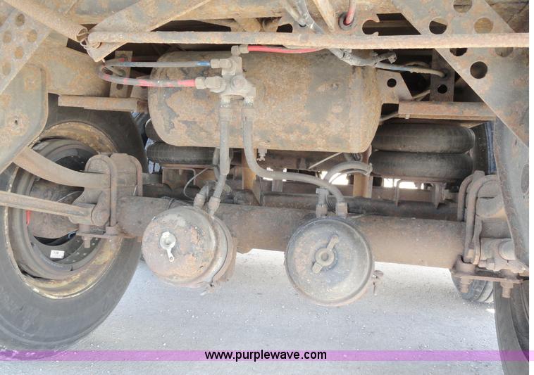 image for item C5042 2000 Wabash 53' dry van trailer