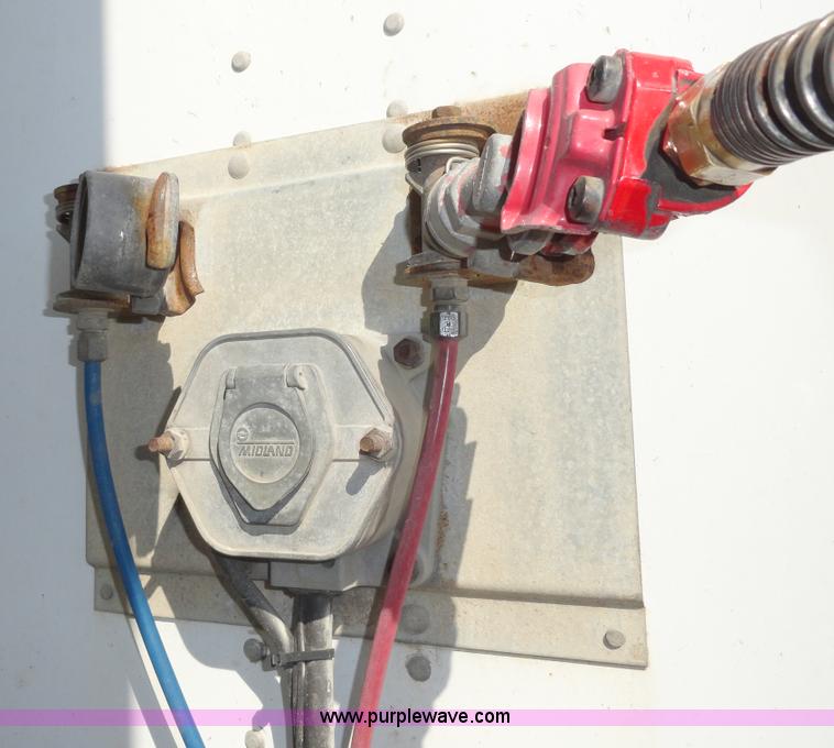 image for item C5042 2000 Wabash 53' dry van trailer