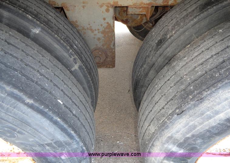 image for item C5045 1999 Great Dane 53' dry van trailer