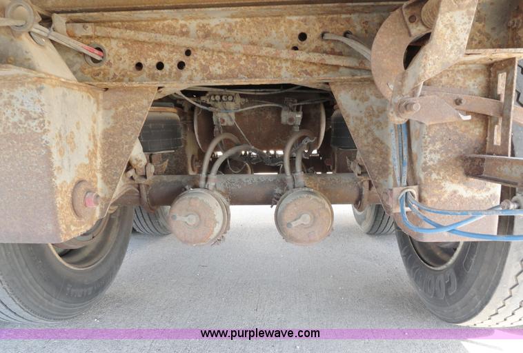 image for item C5045 1999 Great Dane 53' dry van trailer