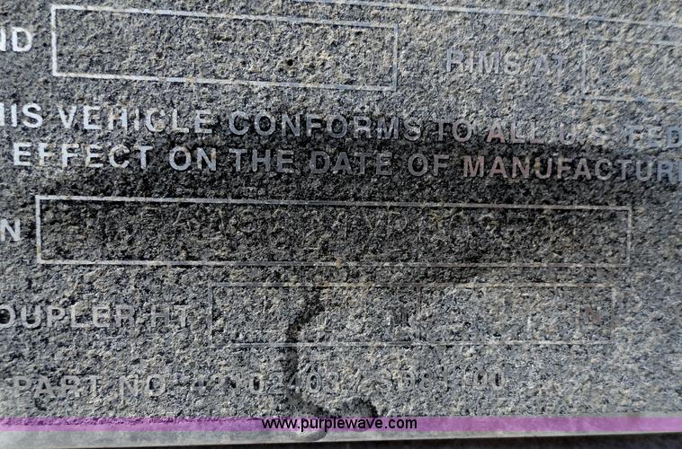 image for item C5045 1999 Great Dane 53' dry van trailer