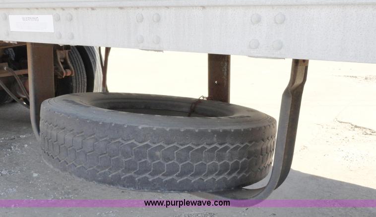 image for item C5046 1998 Stoughton 48' dry van trailer