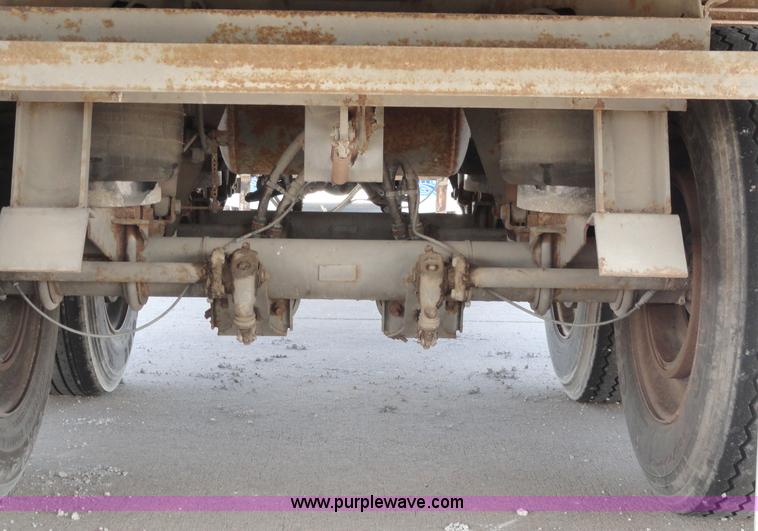 image for item C5048 1999 Great Dane 53' dry van trailer