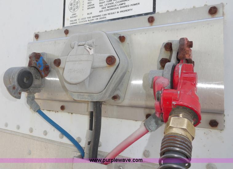 image for item C5048 1999 Great Dane 53' dry van trailer