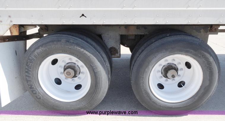 image for item C5049 1999 Great Dane 53' dry van trailer