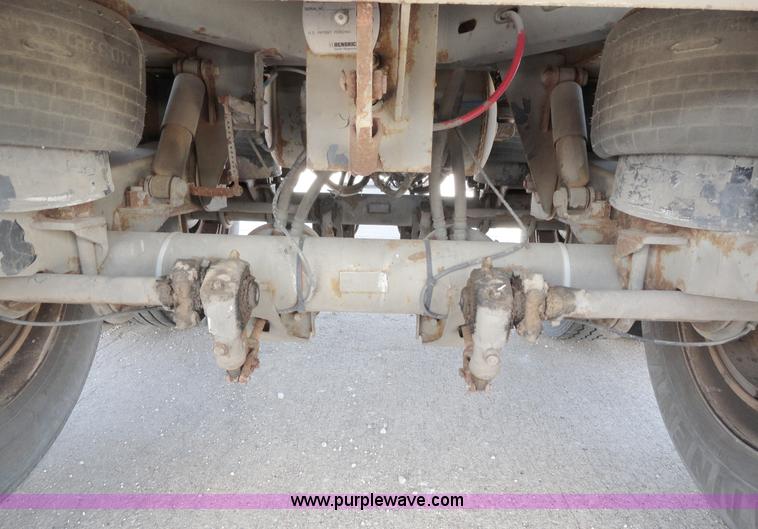 image for item C5049 1999 Great Dane 53' dry van trailer