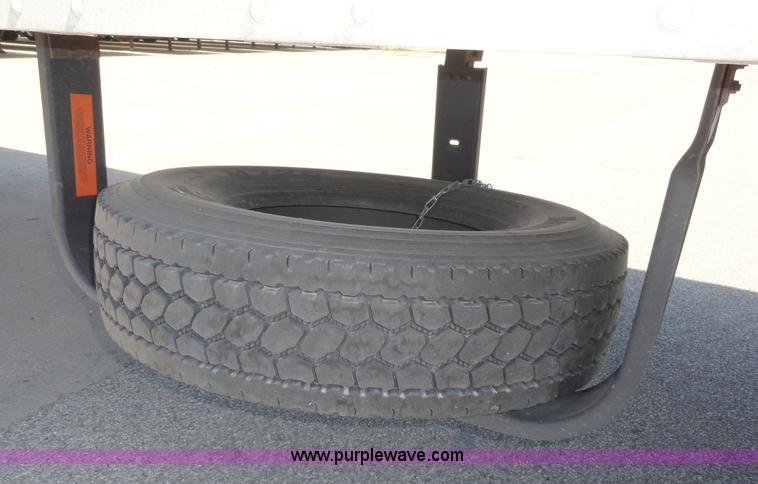 image for item C5050 1999 Great Dane 53' dry van trailer