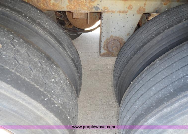 image for item C5051 1999 Great Dane 53' dry van trailer