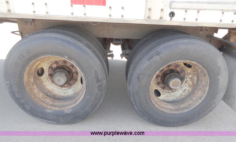 image for item C5053 2000 Wabash 53' dry van trailer