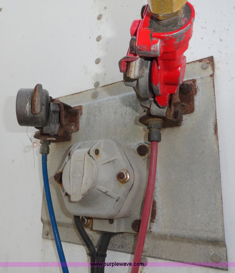 image for item C5053 2000 Wabash 53' dry van trailer