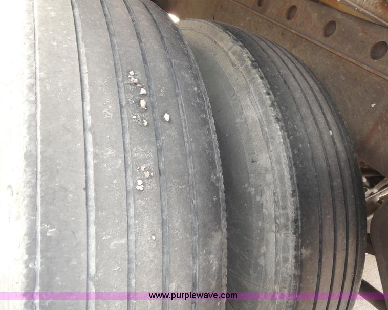 image for item C5055 2000 Wabash 53' dry van trailer