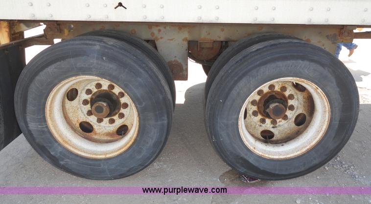 image for item C5056 1999 Great Dane 53' dry van trailer
