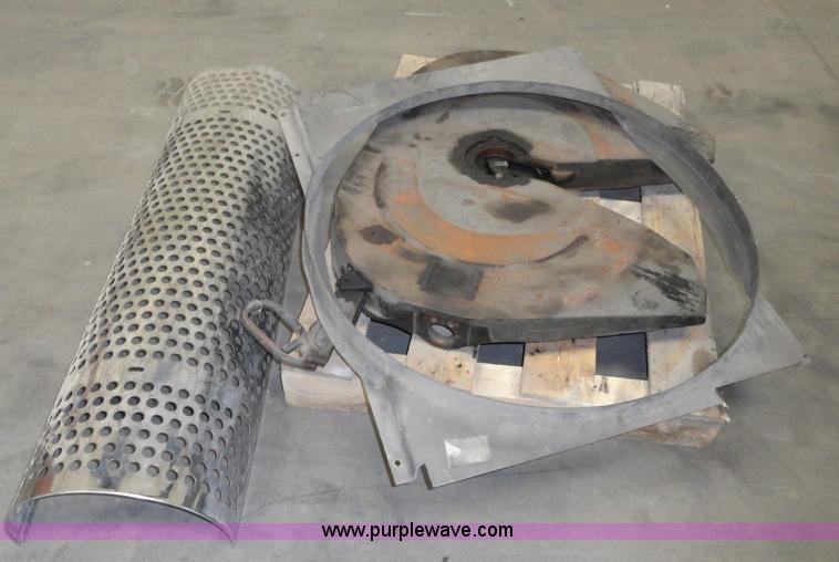 image for item C5057 Assorted heavy truck parts