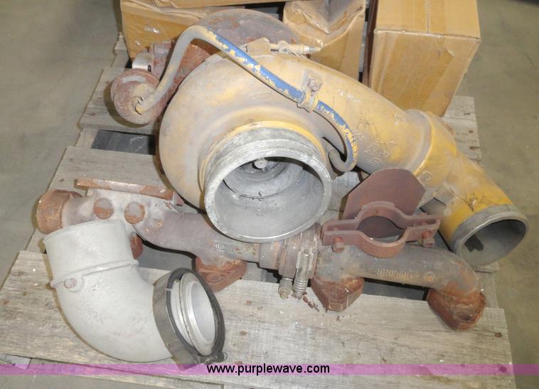 image for item C5057 Assorted heavy truck parts
