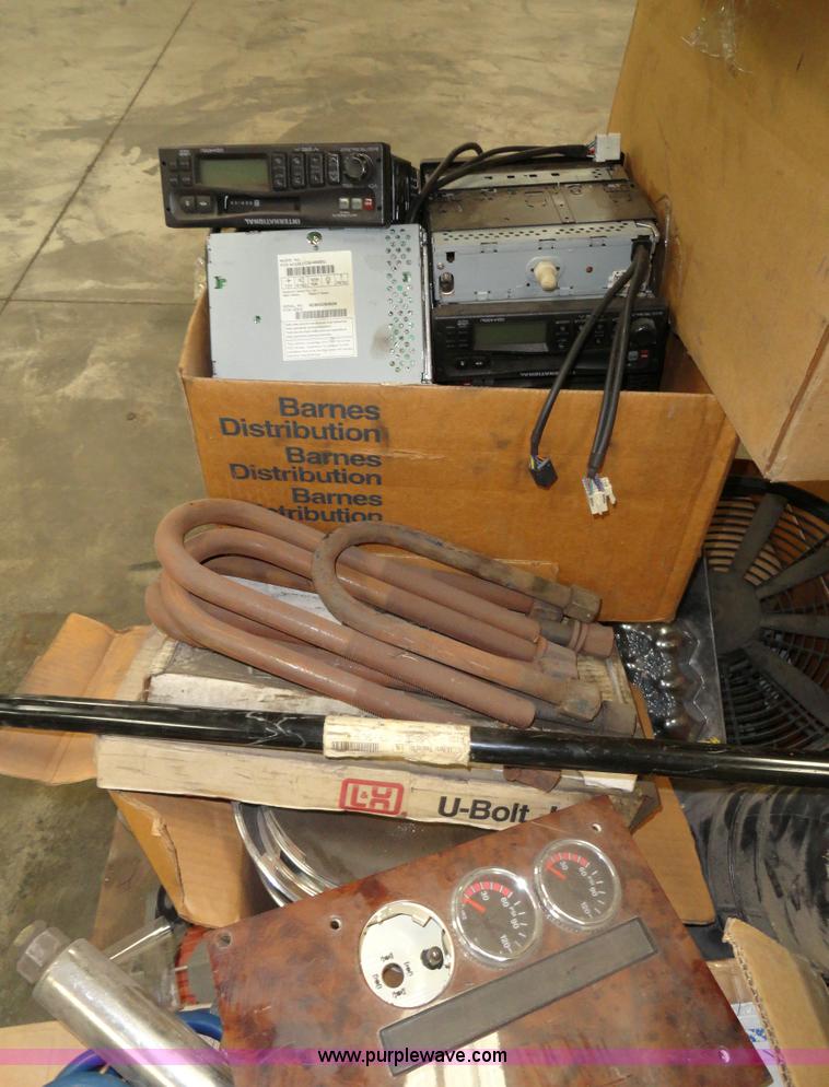 image for item C5057 Assorted heavy truck parts