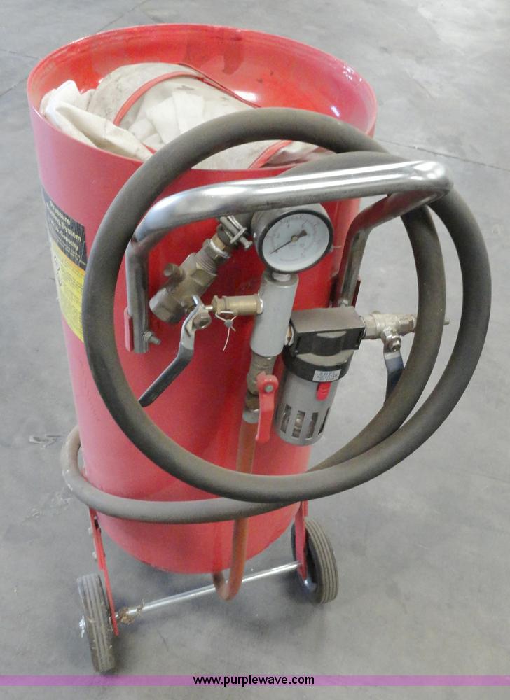 image for item C5057 Assorted heavy truck parts