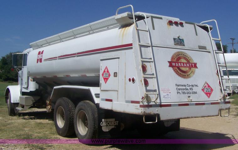 image for item D8504 1987 Freightliner FLC-64T fuel tanker truck