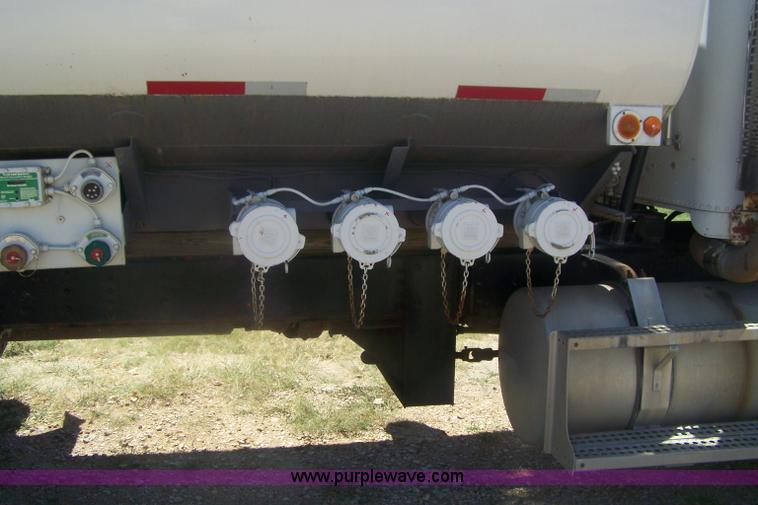 image for item D8504 1987 Freightliner FLC-64T fuel tanker truck