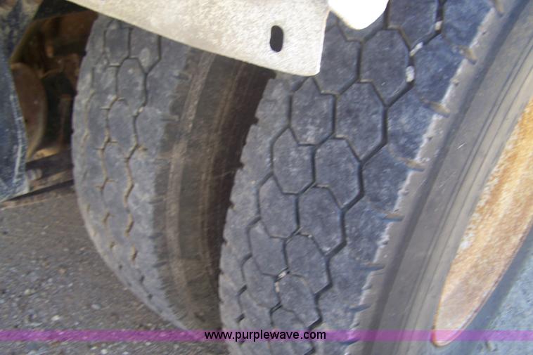 image for item D8505 1995 Freightliner FL70 fuel tanker truck