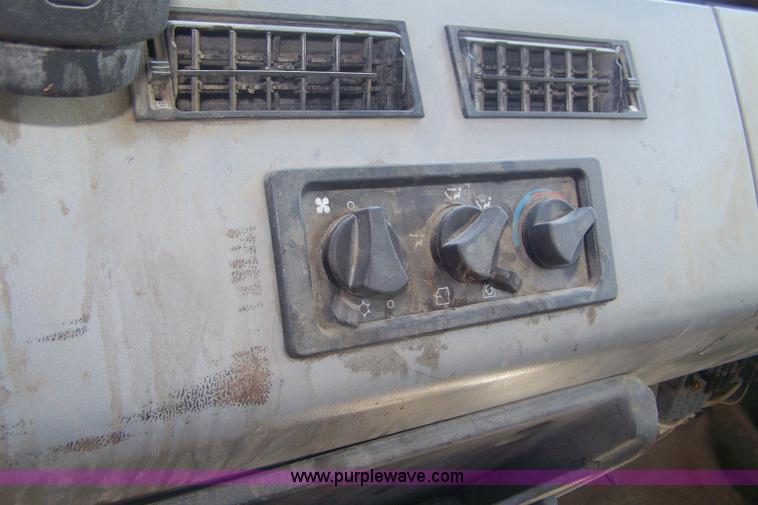 image for item D8505 1995 Freightliner FL70 fuel tanker truck