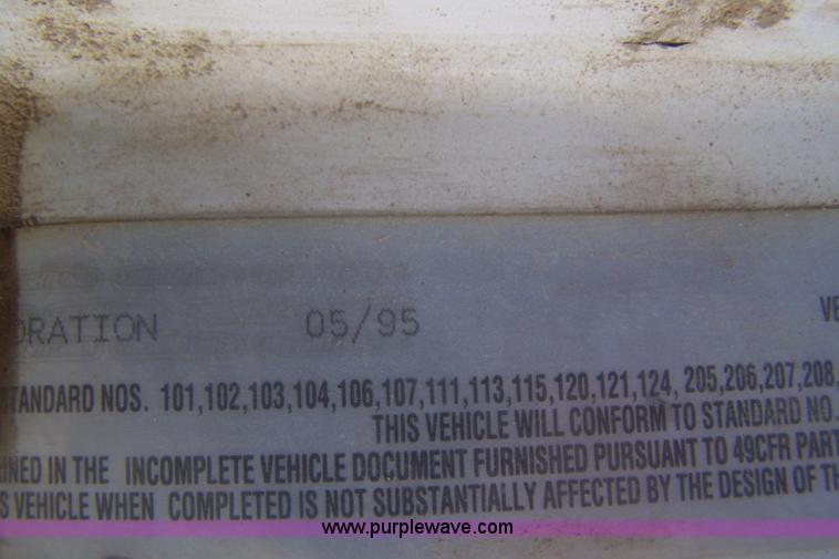 image for item D8505 1995 Freightliner FL70 fuel tanker truck