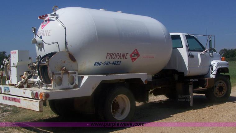 image for item D8506 1993 Chevrolet Kodiak propane truck