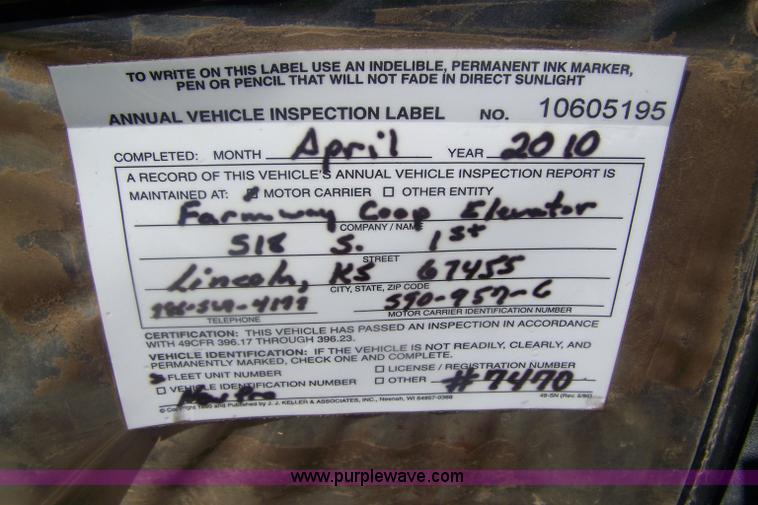 image for item D8506 1993 Chevrolet Kodiak propane truck