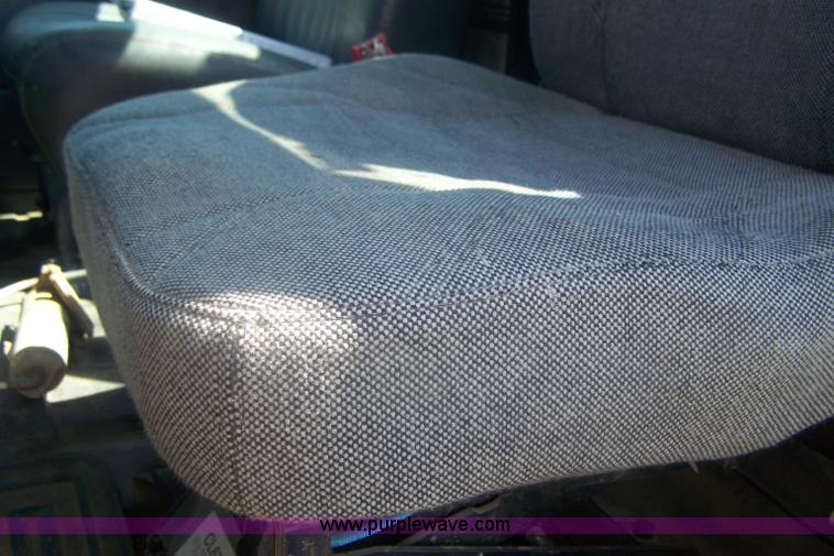 image for item D8506 1993 Chevrolet Kodiak propane truck