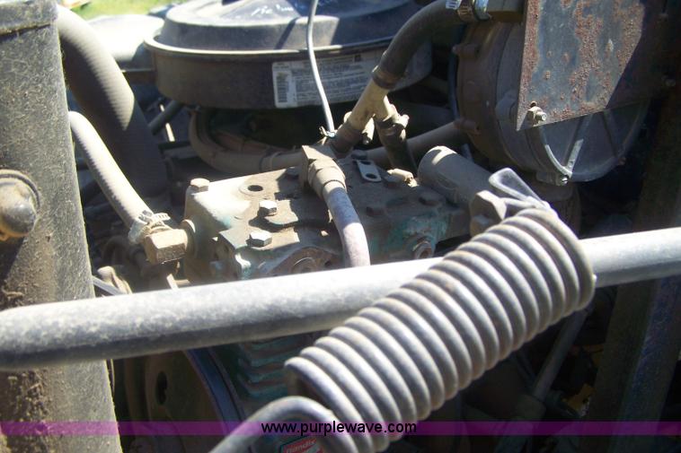 image for item D8506 1993 Chevrolet Kodiak propane truck