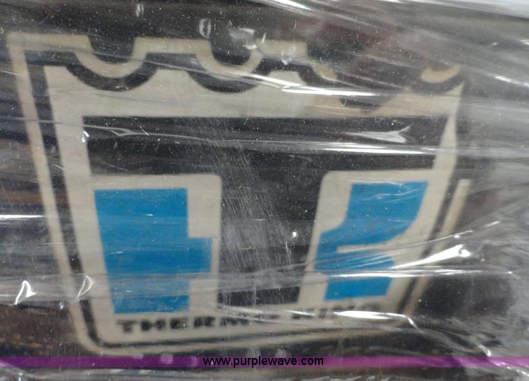 image for item F9380 Thermo King APU unit