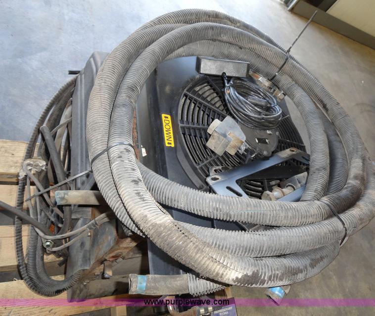 image for item F9381 Carrier APU unit