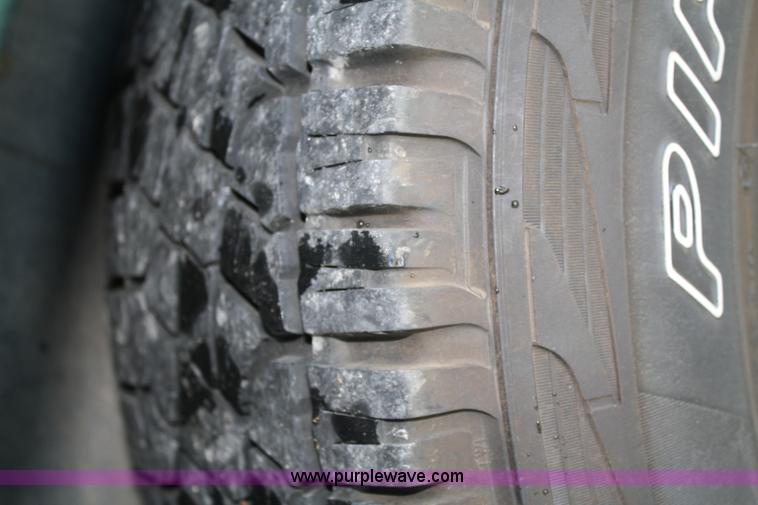 image for item A2369 1996 Jeep Grand Cherokee Laredo SUV