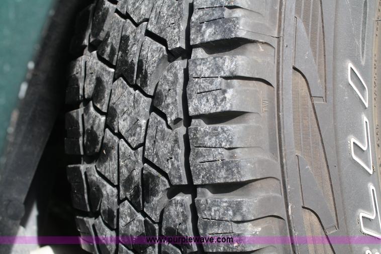 image for item A2369 1996 Jeep Grand Cherokee Laredo SUV