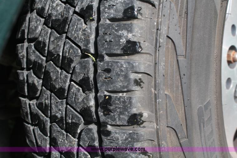 image for item A2369 1996 Jeep Grand Cherokee Laredo SUV