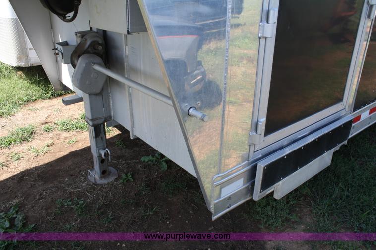 image for item A2374 2003 Elite 32' horse trailer