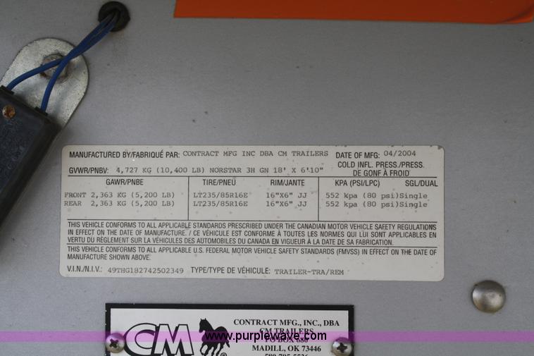 image for item A2375 2004 Norstar Cimarron three horse slant trailer