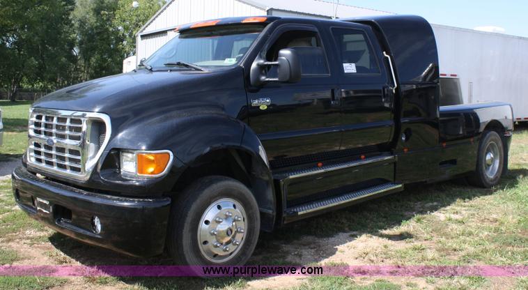 image for item A2376 2002 Ford F650 Super Crewzer truck