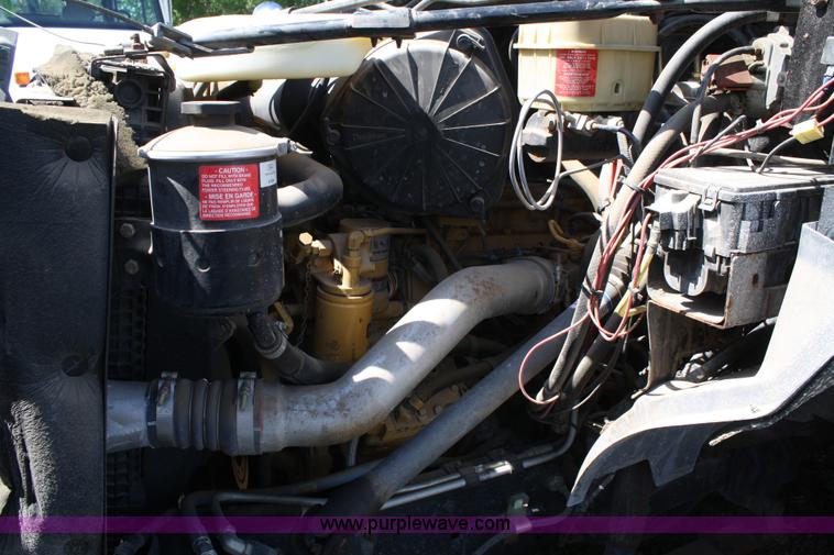 image for item A2376 2002 Ford F650 Super Crewzer truck